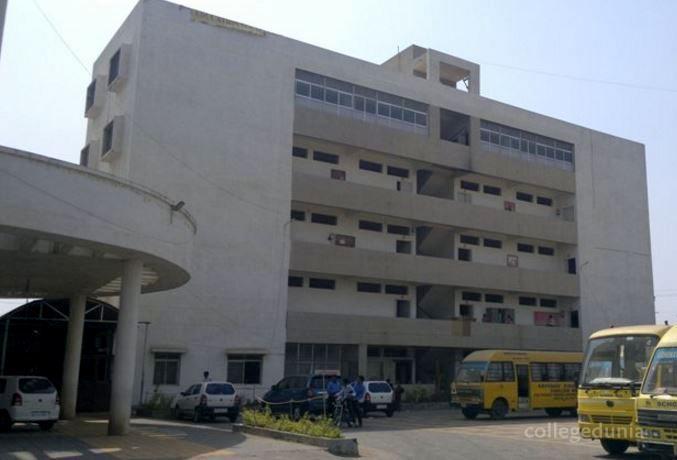 Abhinav Education Societys College of Computer Science and Management, Ambegaon